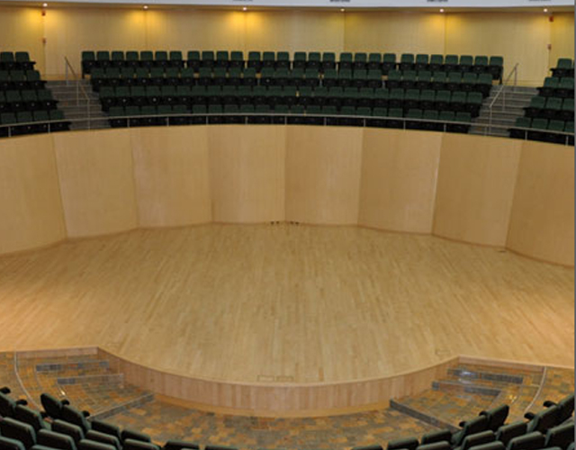 Auditorium Maximum Colegio Aleman- Deutsche Schule Medellin