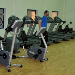 Lau Kapali Sport Salonu Parke-Exercise Room