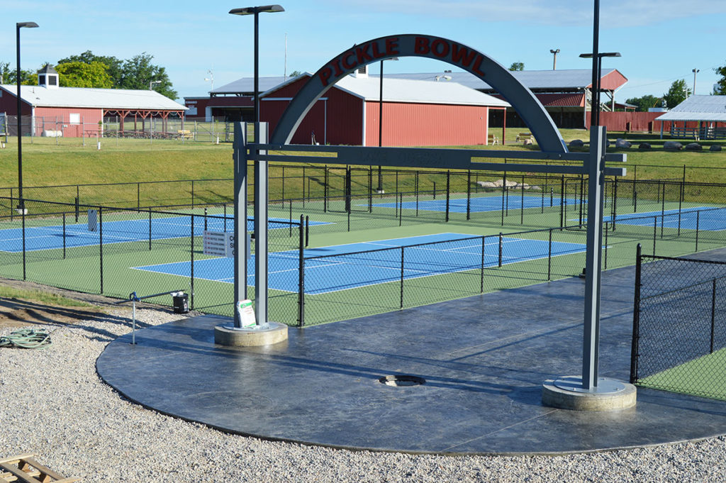 picklebowl courts in lake odessa